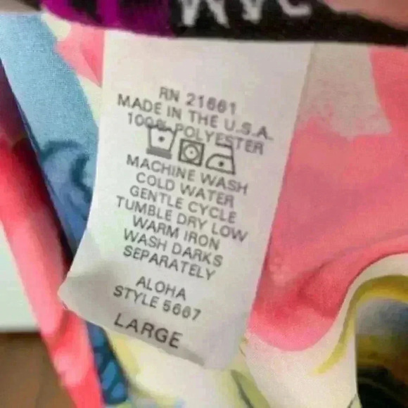 Maggie sweet Hawaiian aloha woman’s top size large - Picture 6 of 9